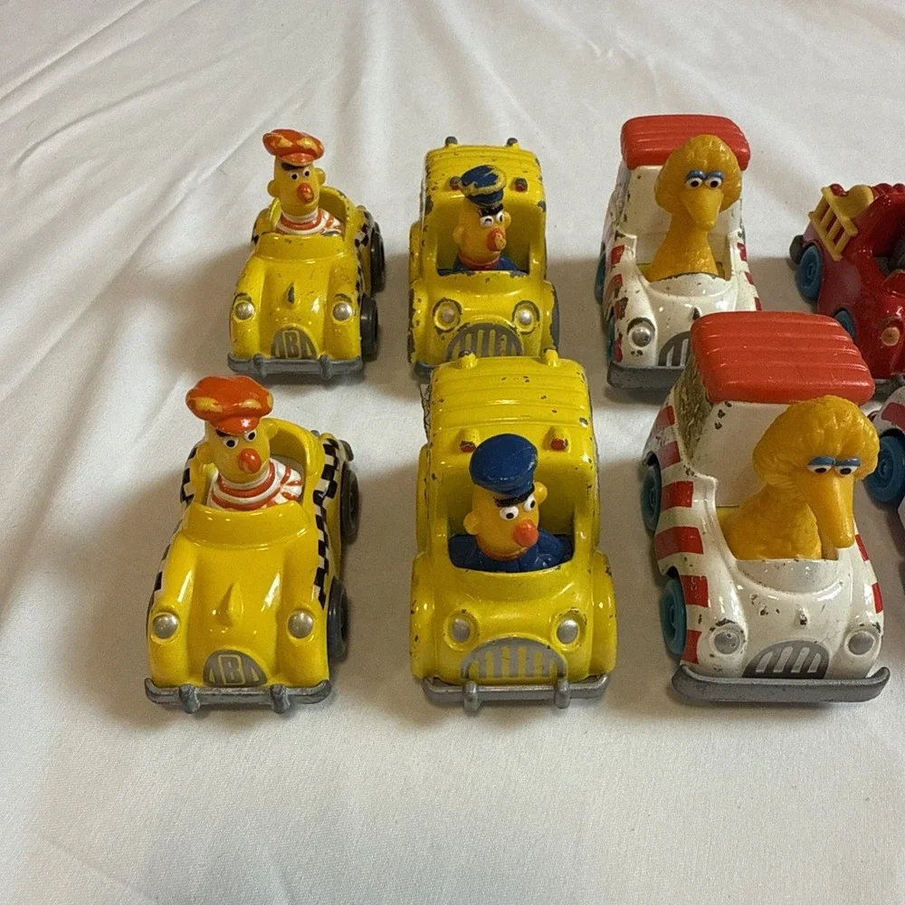 1981 SESAME STREET‎ DIE CAST CARS Big Bird Cookie Monster Playskool Muppets 12